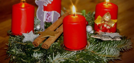 third-advent-3871418_1280